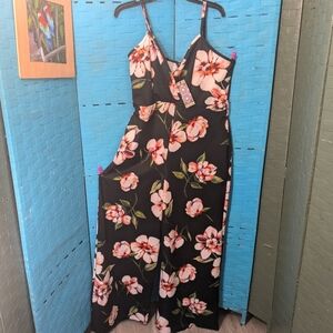 BooHoo Plus Size Jumpsuit NWT